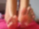 Oiled foot tease ... Close Up Seduction