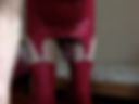 Анальная пробка в красном латексном платье на высоких каблуках