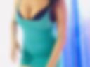 A delicious striptease for you.