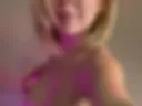 10 video.
Naked busty beauty moves nicely and teases you in sequins
