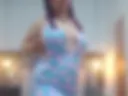 I touch my pretty body