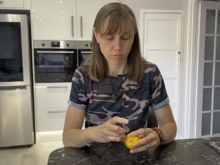 Orange Eating