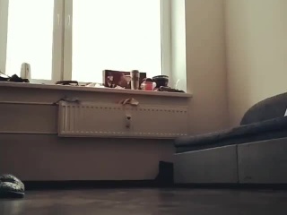 Танцую