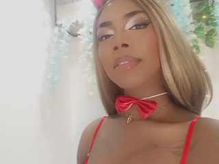 A sexy girl to much horny