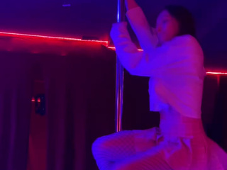 Pole dance