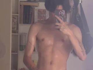 My body is very sweaty after such a delicious fuck hehe