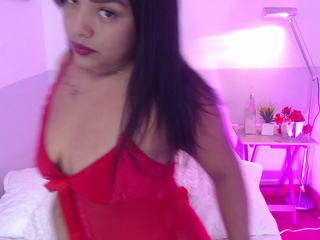 i'm so beautiful with the red dress