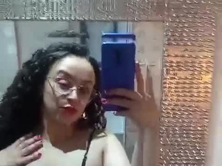I love mirrors! Feeling sexy