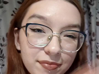 Hey hey, my name its Ella