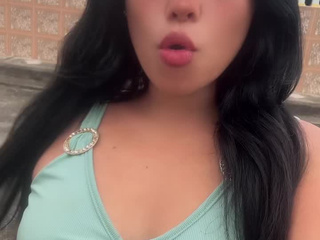 Hi