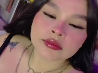 mia 👑