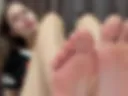feet