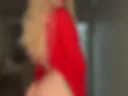 Lady in red