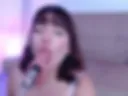 It feels so good to have a good cock in my mouth.