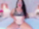 taylor..! sexy