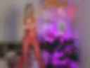 Ariana Striptease