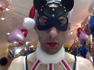 Snow Maiden put on lipstick and wants your dick