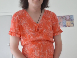 I'm dripping in a red dress