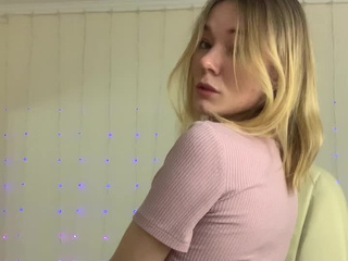 Заняла твое кресло