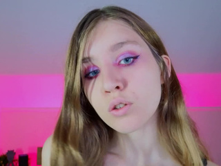 Soft Face, Sweet Mood