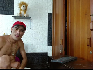 Come and dare to play with me and have a pleasant time