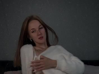 Молодая и Красивая