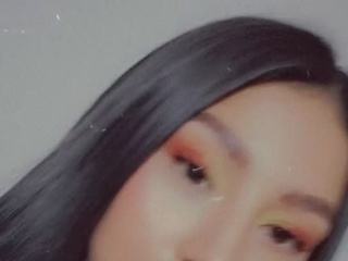 Look how long my hair is!