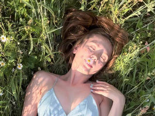 I love summer and flowers