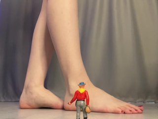 Даринеко гигант раздавит тебя но тебе понравится тизер