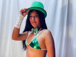 Seduction wrapped in soft light