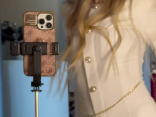 How do you like the image for the photo shoot?