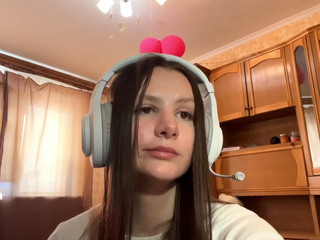 professional over thinker at work.