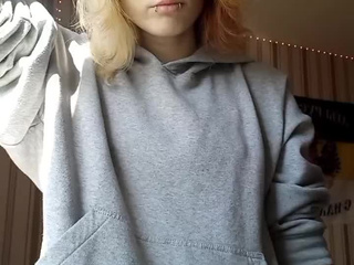 I make cute faces at the camera