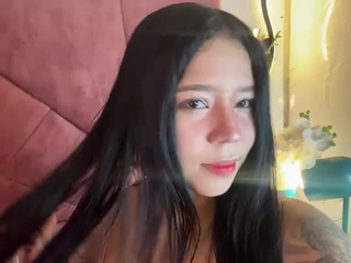 That sexy girl!!