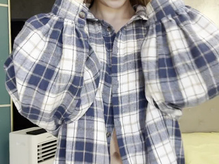 Does your shirt suit me?