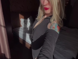 Sunny girl