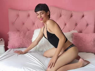 welcome in the room