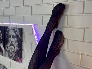 me in fishnet