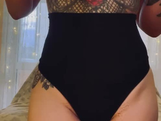 Hips Dont Lie. Neither Do My Fingers