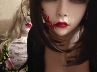 I'm with my girlfriend
