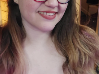 BBW slow teases you with hair and fingers