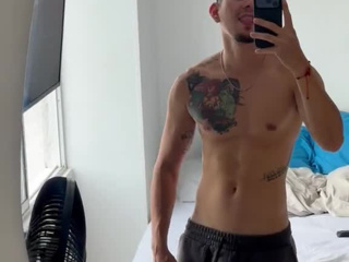 Hi