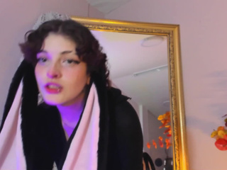 Welcome to my stream, let's have a good time together 🌸😉